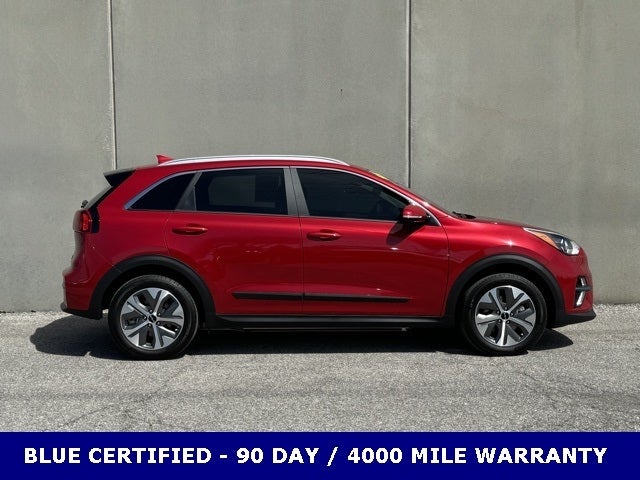 Certified 2022 Kia Niro EX Premium with VIN KNDCE3LG8N5121166 for sale in Lee's Summit, MO